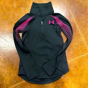 Youth small UA pullover
